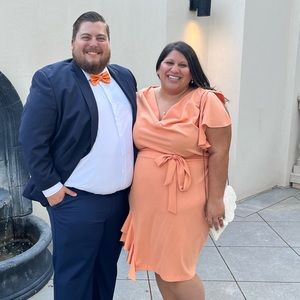 Peach short and flowy dress 22W